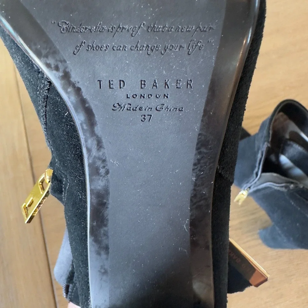 Ted Baker Sailly Suede Leather Black & Gold Ankle Boots-Bow Detail-Size US‎ 6